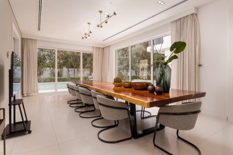Villa en The Nest, Al Barari, Dubai, 4 dormitorios, 693.29 m², № 141154 - foto 7