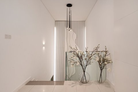 Villa en The Nest, Al Barari, Dubai, 4 dormitorios, 693.29 m², № 141154 - foto 10