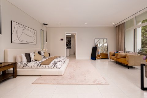 Villa en The Nest, Al Barari, Dubai, 4 dormitorios, 693.29 m², № 141154 - foto 13