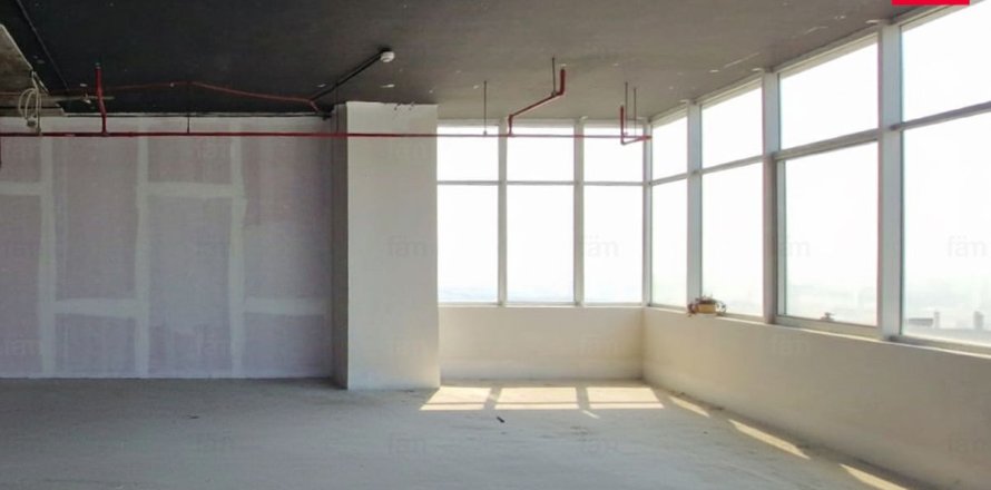 Bureau à Dubai, 117.1 m², № 64304