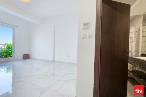 Apartment in Al Furjan, Dubai 2 bedrooms, 120.3 sq.m. № 114306 - photo 4