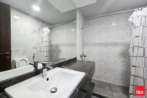 Apartment in Al Furjan, Dubai 2 bedrooms, 120.3 sq.m. № 114306 - photo 11