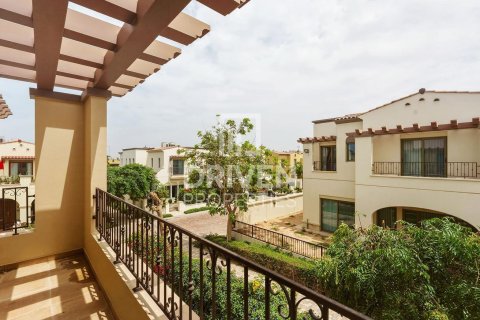 Villa en Mirdif, Dubai, 3 dormitorios, 267 m², № 136364 - foto 23
