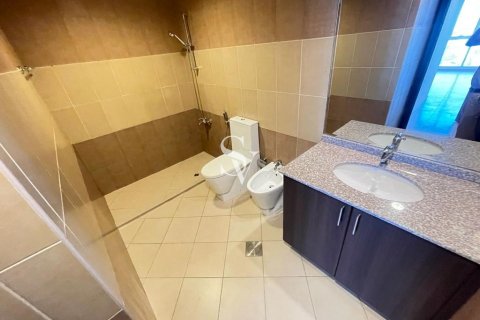 Apartment in Churchill Towers, Business Bay, Dubai 2 bedrooms, 118 sq.m. № 121928 - photo 8