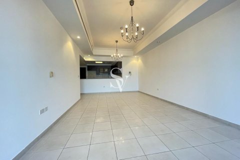 Apartment in Churchill Towers, Business Bay, Dubai 2 bedrooms, 118 sq.m. № 121928 - photo 12