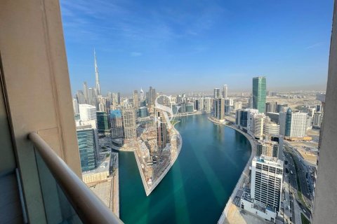 Apartment in Churchill Towers, Business Bay, Dubai 2 bedrooms, 118 sq.m. № 121928 - photo 15