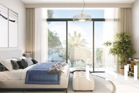 Villa in Dubai South (Dubai World Central), Dubai 5 bedrooms, 399 sq.m. № 46734 - photo 10