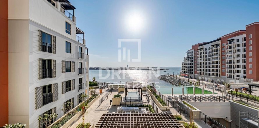 Apartment in La Mer, Jumeirah, Dubai 2 bedrooms, 111.2 sq.m. № 141001