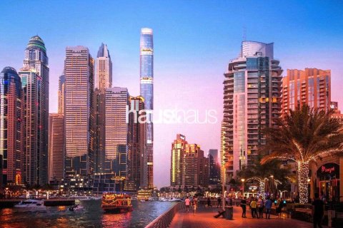 Apartment in Dubai Marina, Dubai 4 bedrooms, 309 sq.m. № 44449 - photo 2