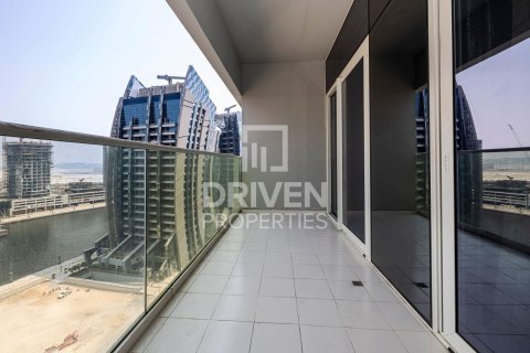 Apartamento en Business Bay, Dubai, 1 dormitorio, 43.76 m², № 140851 - foto 9