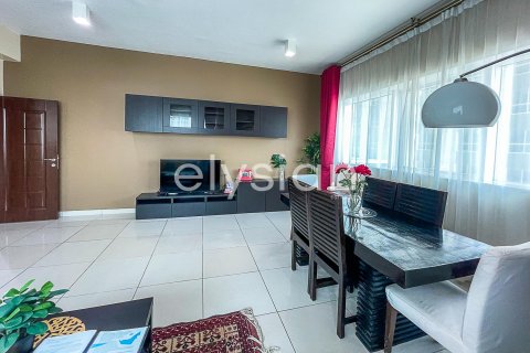 Apartment in Marina Pinnacle, Dubai Marina, Dubai 2 bedrooms, 113 sq.m. № 38104