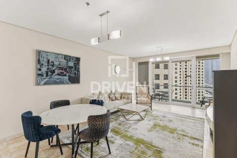 Квартира в Джумейра Бич Резиденс, Дубай, 3 спальни, 190.27м², № 136891