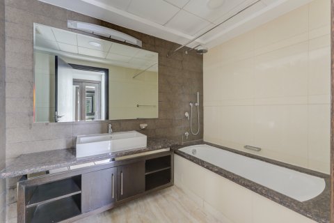 Apartamento en Dubai Marina, Dubai, 4 dormitorios, 524 m², № 120661 - foto 19