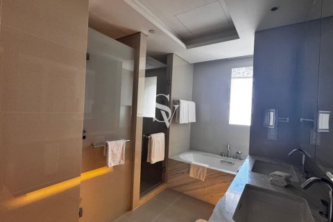 Apartment in Downtown Dubai (Downtown Burj Dubai), Dubai 2 bedrooms, 123 sq.m. № 121917 - photo 5
