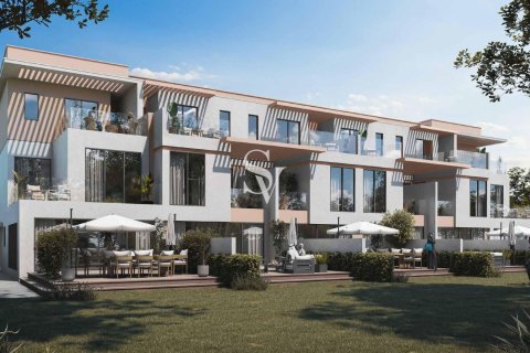 Townhouse in Dubai Land, Dubai 5 bedrooms, 144 sq.m. № 121914 - photo 24