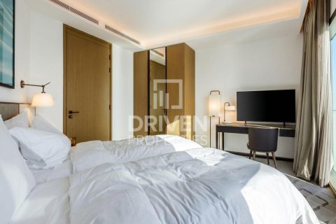 Снять в аренду квартиру в Address Harbour Point, Dubai Creek Harbour (The Lagoons), Дубай: 2 спальни, 104.42м², № 129984 - фото 7
