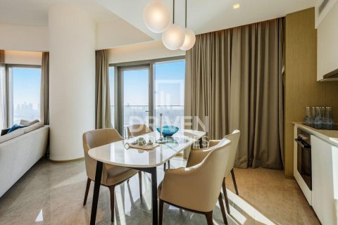 Снять в аренду квартиру в Address Harbour Point, Dubai Creek Harbour (The Lagoons), Дубай: 2 спальни, 104.42м², № 129984 - фото 14