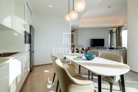 Квартира в Address Harbour Point, Dubai Creek Harbour (The Lagoons), Дубай, 2 спальни, 104.42м², № 129984