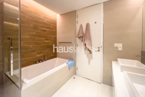 Apartment in Bluewaters Residences, Bluewaters, Dubai 4 bedrooms, 228 sq.m. № 44616 - photo 13