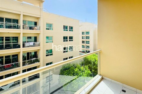 Apartment in Al Ghozlan, Greens, Dubai 1 bedroom, 70 sq.m. № 44604 - photo 8