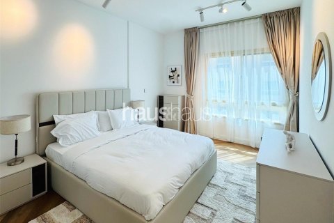 Apartment in Al Ghozlan, Greens, Dubai 1 bedroom, 70 sq.m. № 44604 - photo 4