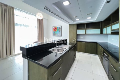 Appartement à The Lofts, Downtown Dubai (Downtown Burj Dubai), Dubai, 1 chambre, 77 m², № 44839 - photo 4
