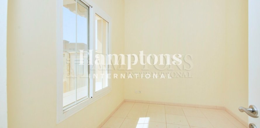 Townhouse in Springs 12, The Springs, Dubai 2 bedrooms, 172.428 sq.m. № 136378