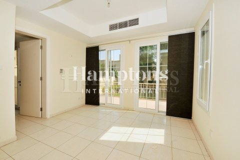 Townhouse in Springs 12, The Springs, Dubai 2 bedrooms, 172.42796800 sq.m. № 136378 - photo 5
