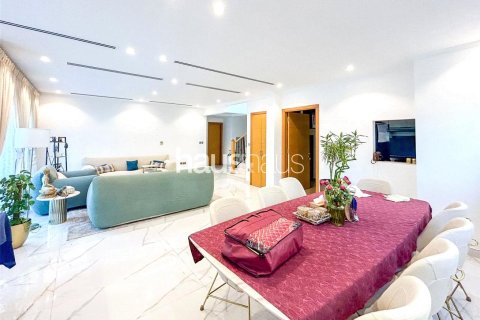 فيلا في Legacy, Jumeirah Park, دبي 4 غرف نوم, 328 م² رقم 44685 - صورة 7