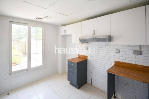 Villa à The Springs, Dubai, 2 chambres, 162 m², № 44687 - photo 8