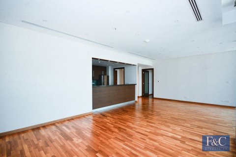Купить квартиру в DIFC, Дубай: 2 спальни, 166м², № 103345 - фото 13