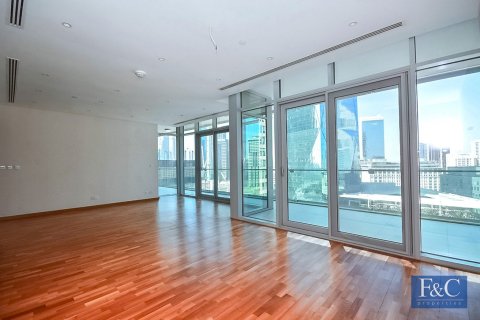 Купить квартиру в DIFC, Дубай: 2 спальни, 166м², № 103345 - фото 14
