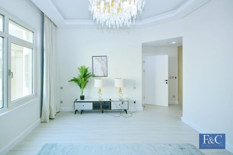 Apartment in Shoreline Apartments, Palm Jumeirah, Dubai 2 bedrooms, 147 sq.m. № 103346 - photo 13