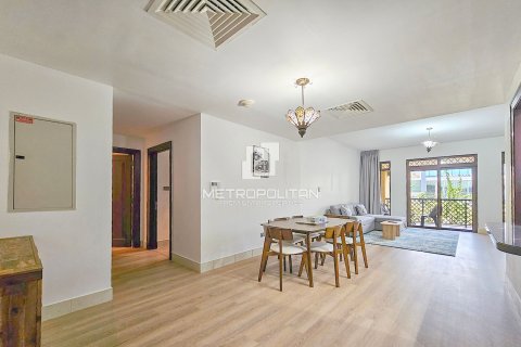Apartment in Yansoon, Old Town, Dubai 2 bedrooms, 124 sq.m. № 72616 - photo 4