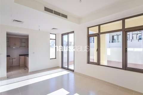 Townhouse in Mira Oasis, Reem, Dubai 3 bedrooms, 213 sq.m. № 43453 - photo 4