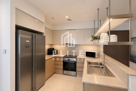 Apartment in Burj Royale, Downtown Dubai (Downtown Burj Dubai), Dubai 3 bedrooms, 122 sq.m. № 139073 - photo 5