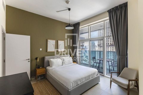 Снять в аренду квартиру в Marina Arcade Tower, Дубай Марина, Дубай: 2 спальни, 107.95м², № 129487 - фото 7