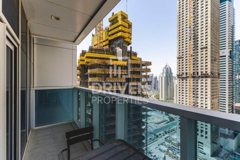 Снять в аренду квартиру в Marina Arcade Tower, Дубай Марина, Дубай: 2 спальни, 107.95м², № 129487 - фото 2