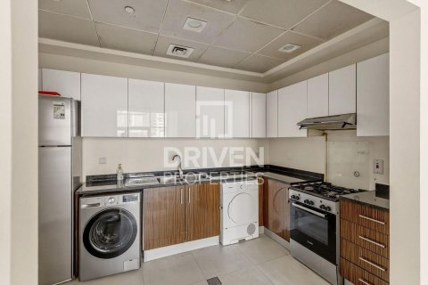 Снять в аренду квартиру в Marina Arcade Tower, Дубай Марина, Дубай: 2 спальни, 116.13м², № 129489 - фото 10