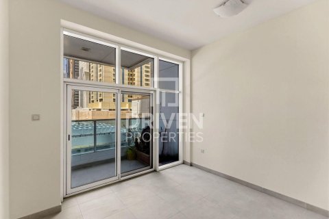 Снять в аренду квартиру в Marina Arcade Tower, Дубай Марина, Дубай: 2 спальни, 116.13м², № 129489 - фото 9