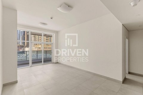 Снять в аренду квартиру в Marina Arcade Tower, Дубай Марина, Дубай: 2 спальни, 116.13м², № 129489 - фото 13