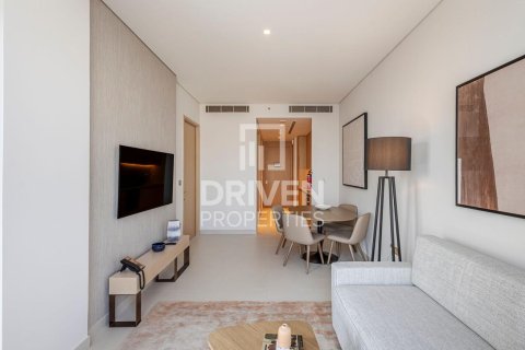 Apartamento en Vida Residences Dubai Mall, Downtown Dubai (Downtown Burj Dubai), Dubai, 1 dormitorio, 70.79 m², № 140910 - foto 2