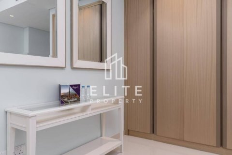 Apartamento en Paramount Tower Hotel & Residences, Business Bay, Dubai, 2 dormitorios, 131 m², № 124945 - foto 15