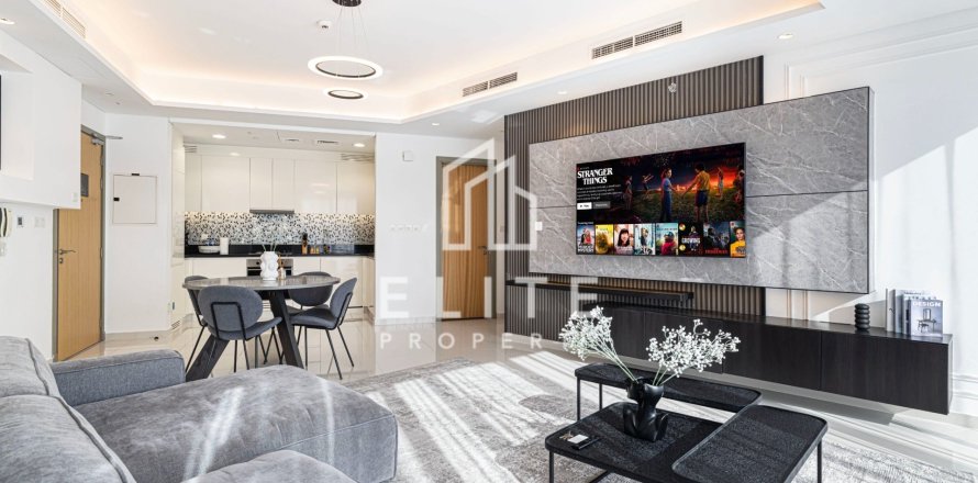 Apartamento en Paramount Tower Hotel & Residences, Business Bay, Dubai, 1 dormitorio, 83 m², № 124943