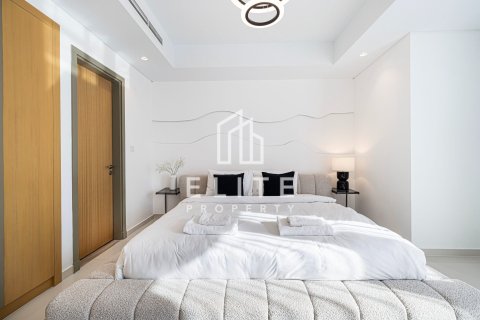 Apartamento en Paramount Tower Hotel & Residences, Business Bay, Dubai, 1 dormitorio, 83 m², № 124943 - foto 4