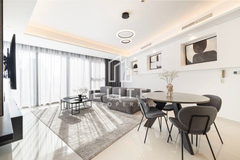 Apartamento en Paramount Tower Hotel & Residences, Business Bay, Dubai, 1 dormitorio, 83 m², № 124943 - foto 2