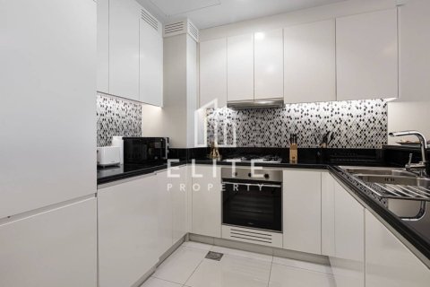 Apartamento en Paramount Tower Hotel & Residences, Business Bay, Dubai, 2 dormitorios, 104 m², № 124944 - foto 14