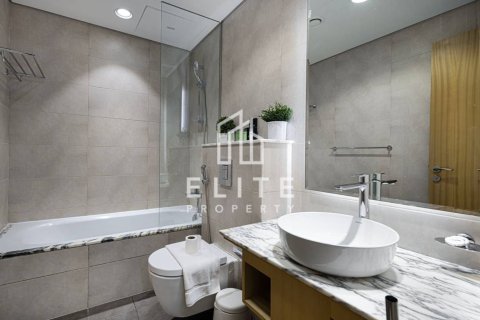 Apartamento en Paramount Tower Hotel & Residences, Business Bay, Dubai, 2 dormitorios, 104 m², № 124944 - foto 25