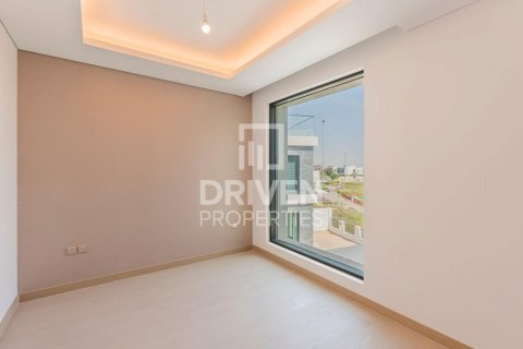 Снять в аренду таунхаус в Silver Springs, DAMAC Hills (Akoya by DAMAC), Дубай: 6 спален, 291.07м², № 136760 - фото 10