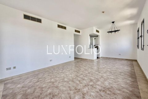 Apartment in Dubai Festival City, Dubai 2 bedrooms, 159 sq.m. № 45961 - photo 10